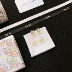 2024SS DIOR ディオール イヤリング この夏押さえておきたい