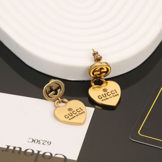 2024SS GUCCI グッチ イヤリング おしゃれに見せるキーワード