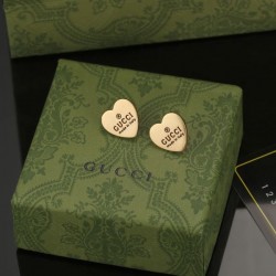 2024SS GUCCI グッチ イヤリング 色気のあるスタイルに仕上げ