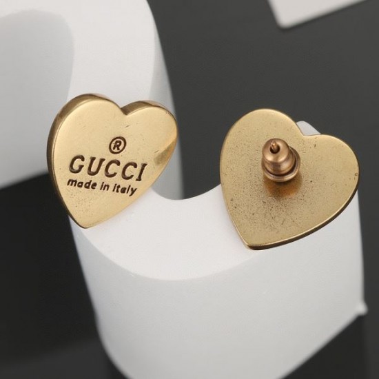 2024SS GUCCI グッチ イヤリング 色気のあるスタイルに仕上げ