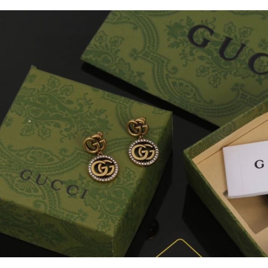 2024SS GUCCI グッチ イヤリング 抜け感のあるスタイルが完成