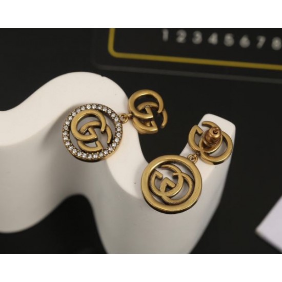 2024SS GUCCI グッチ イヤリング 抜け感のあるスタイルが完成