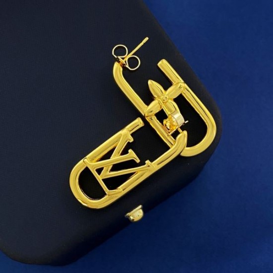 2024SS LOUIS VUITTON ルイヴィトン イヤリング 最新で一目惚れ 2024SS LOUIS VUITTON ルイヴィトン イヤリング 最新で一目惚れ