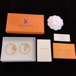 2024SS LOUIS VUITTON ルイヴィトン イヤリング お洒落さん必見