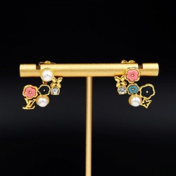 2024SS LOUIS VUITTON ルイヴィトン イヤリング 大人シンプルな