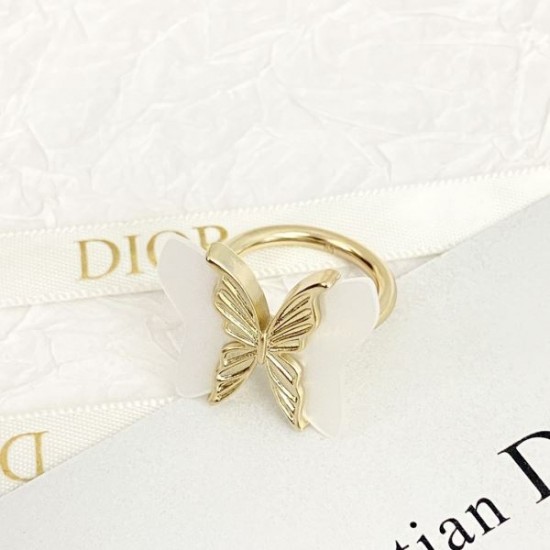 2024SS DIOR ディオール リング 当たり前に取り入れる今夏新作 2024SS DIOR ディオール リング 当たり前に取り入れる今夏新作
