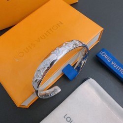 2024SS LOUIS VUITTON ルイヴィトン ブレスレット ブームは再熱中