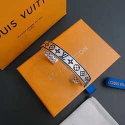 2024SS LOUIS VUITTON ルイヴィトン ブレスレット 今度こそ完売！