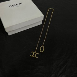 2024SS CELINE セリーヌ ネックレス 季節の変わり目に活躍する