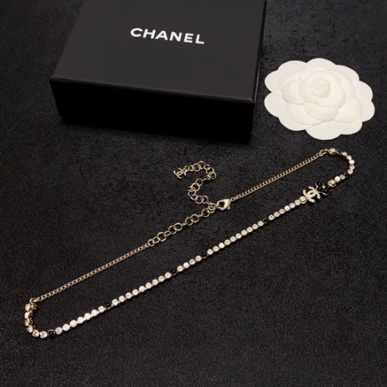 2024SS CHANEL シャネル ネックレス きれいめな印象で着こなし