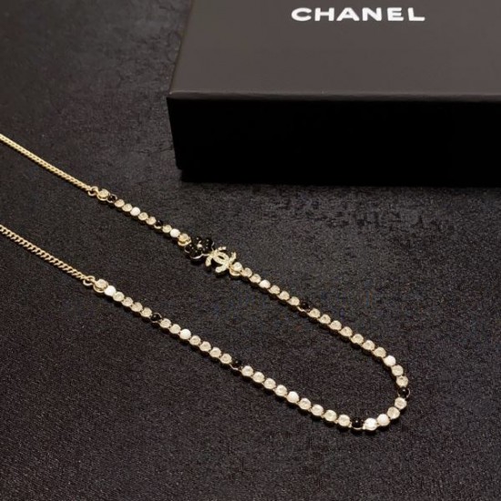 2024SS CHANEL シャネル ネックレス きれいめな印象で着こなし