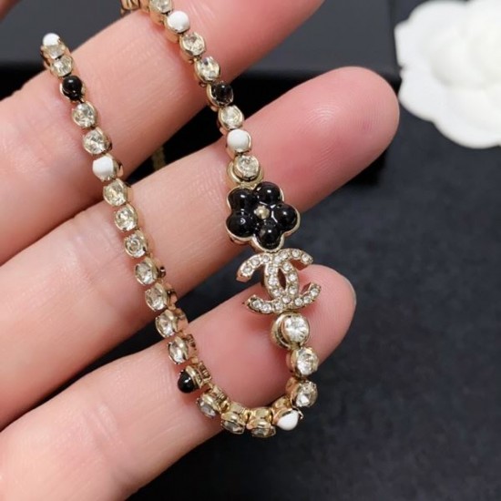 2024SS CHANEL シャネル ネックレス きれいめな印象で着こなし