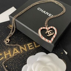 2024SS CHANEL シャネル ネックレス トレンドのコーディネート