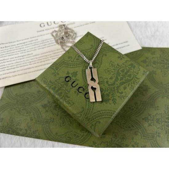 2024SS GUCCI グッチ ネックレス 最新シーズンがやってきた 2024SS GUCCI グッチ ネックレス 最新シーズンがやってきた