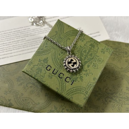 2024SS GUCCI グッチ ネックレス 昨年も人気のアイテム新品 2024SS GUCCI グッチ ネックレス 昨年も人気のアイテム新品