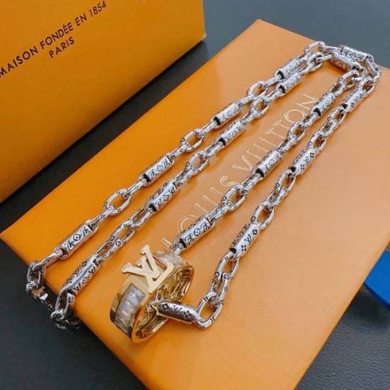 2024SS LOUIS VUITTON ルイヴィトン ネックレス 圧倒的な支持率 2024SS LOUIS VUITTON ルイヴィトン ネックレス 圧倒的な支持率
