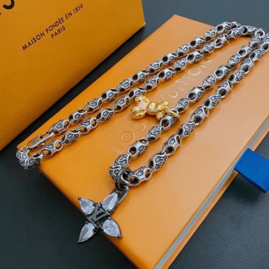 2024SS LOUIS VUITTON ルイヴィトン ネックレス 大人っぽい質感
