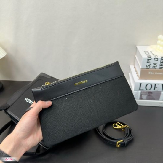 超レアな入手困難品 2024SS トートバッグ BALENCIAGA バレンシアガ 超レアな入手困難品 2024SS トートバッグ BALENCIAGA バレンシアガ