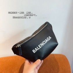 セールで格安 2024SS ウエストバッグ BALENCIAGA バレンシアガ