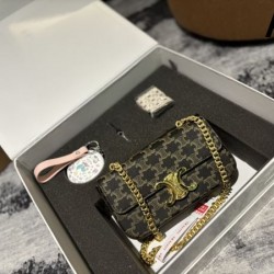 今季は色を使った注目新品 2024SS ショルダーバッグ CELINE セリーヌ