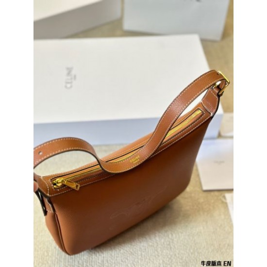 最旬トレンド間違いなし 2024SS トートバッグ CELINE セリーヌ