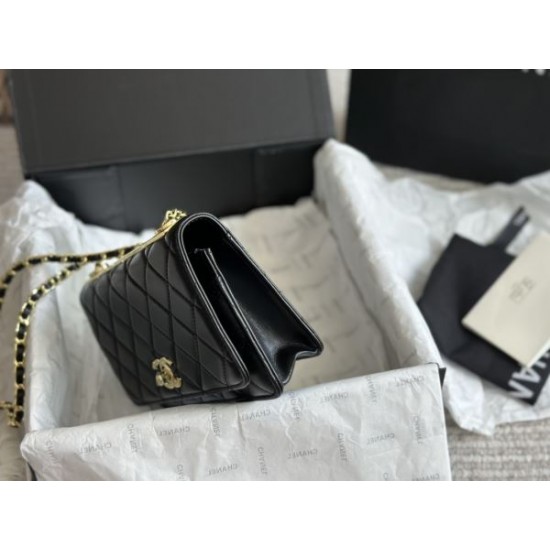 期間限定、お得に買うべき 2024SS ショルダーバッグ CHANEL シャネル 期間限定、お得に買うべき 2024SS ショルダーバッグ CHANEL シャネル