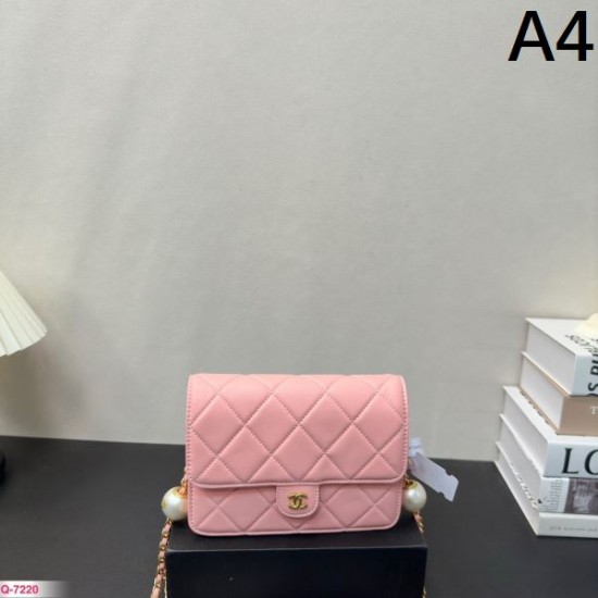 人気沸騰中!おしゃれ新品 2024SS ショルダーバッグ CHANEL シャネル 人気沸騰中!おしゃれ新品 2024SS ショルダーバッグ CHANEL シャネル