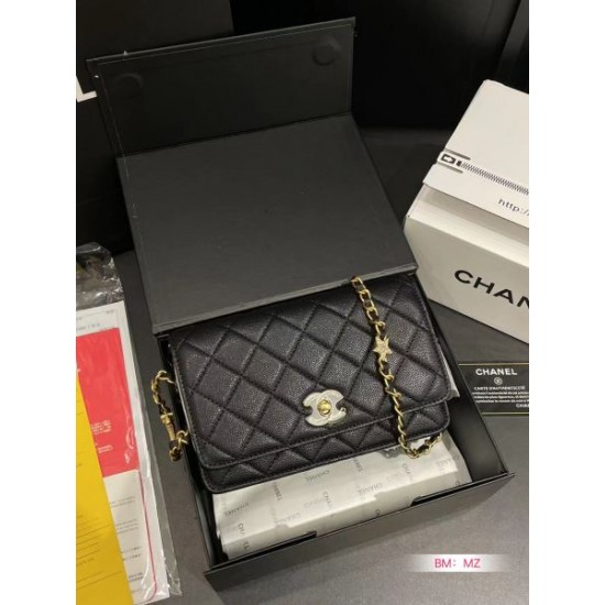 シーズンの流行にチェック 2024SS ショルダーバッグ CHANEL シャネル シーズンの流行にチェック 2024SS ショルダーバッグ CHANEL シャネル