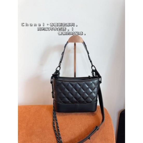 オシャレだけど疲れない 2024SS トートバッグ CHANEL シャネル