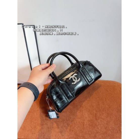 品薄状態になる夏季新作 2024SS トートバッグ CHANEL シャネル 品薄状態になる夏季新作 2024SS トートバッグ CHANEL シャネル