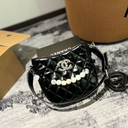 絶大な人気を博する新作 2024SS トートバッグ CHANEL シャネル