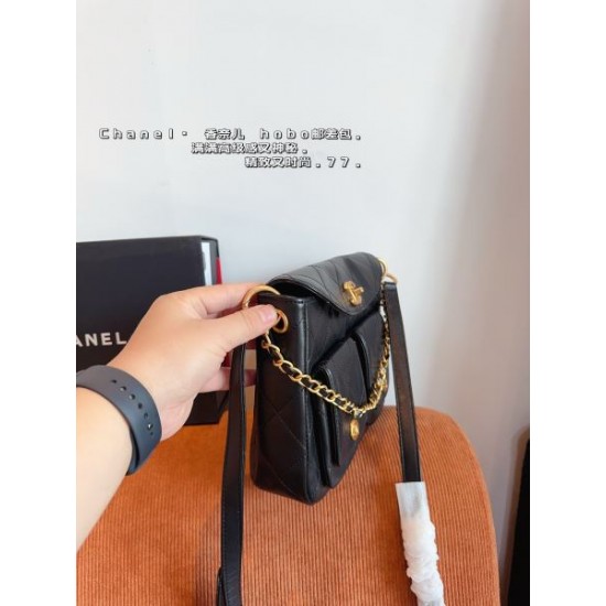 この春夏注目のトップス 2024SS トートバッグ CHANEL シャネル この春夏注目のトップス 2024SS トートバッグ CHANEL シャネル