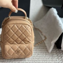 希少！取り扱い店舗限定 2024SS バックパック CHANEL シャネル