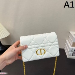 誰でもオシャレになれる！ 2024SS ショルダーバッグ DIOR ディオール