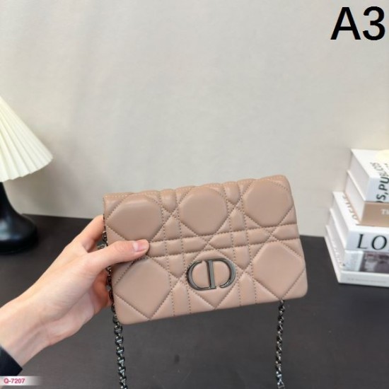 誰でもオシャレになれる! 2024SS ショルダーバッグ DIOR ディオール 誰でもオシャレになれる! 2024SS ショルダーバッグ DIOR ディオール