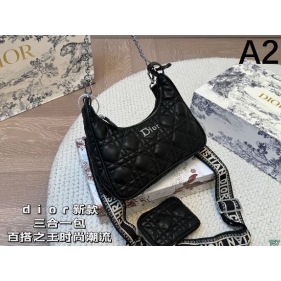春夏季超人気手元在庫あり 2024SS ショルダーバッグ DIOR ディオール 春夏季超人気手元在庫あり 2024SS ショルダーバッグ DIOR ディオール