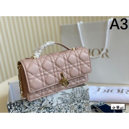 いつも年末には完売しちゃう 2024SS トートバッグ DIOR ディオール