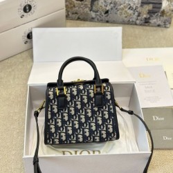 国内完売の入手困難アイテム 2024SS トートバッグ DIOR ディオール