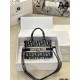 夏の紫外線をオシャレに対策 2024SS トートバッグ DIOR ディオール 夏の紫外線をオシャレに対策 2024SS トートバッグ DIOR ディオール