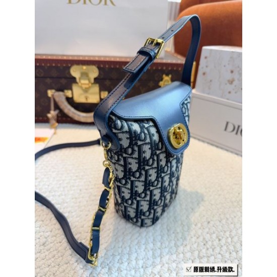 国境も時代も超えた夏季新作 2024SS トートバッグ DIOR ディオール 国境も時代も超えた夏季新作 2024SS トートバッグ DIOR ディオール