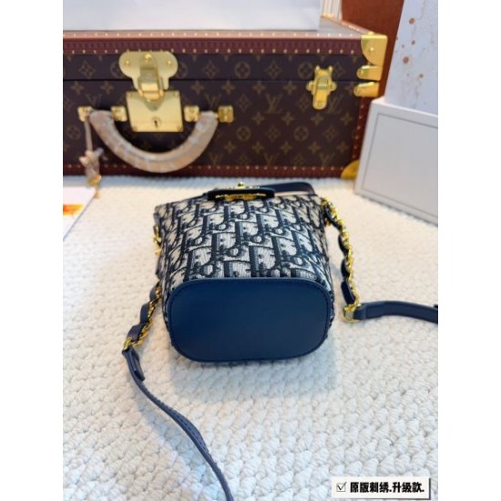 国境も時代も超えた夏季新作 2024SS トートバッグ DIOR ディオール 国境も時代も超えた夏季新作 2024SS トートバッグ DIOR ディオール