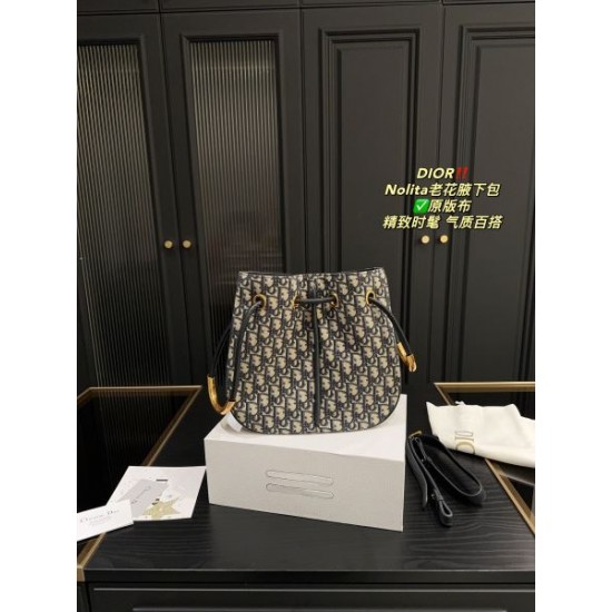 品の良い優秀さコレクション 2024SS トートバッグ DIOR ディオール 品の良い優秀さコレクション 2024SS トートバッグ DIOR ディオール