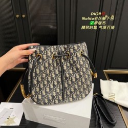 品の良い優秀さコレクション 2024SS トートバッグ DIOR ディオール
