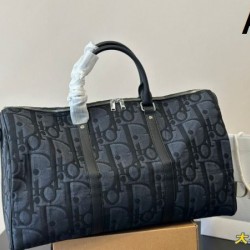オシャレにまとめる逸品 2024SS トラベルバッグ DIOR ディオール