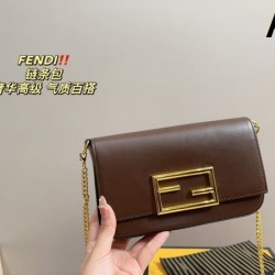春夏新作限定 超入手困難 2024SS ショルダーバッグ FENDI フェンデイ