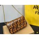 ファッション感が急上昇! 2024SS ショルダーバッグ FENDI フェンデイ ファッション感が急上昇! 2024SS ショルダーバッグ FENDI フェンデイ