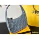 キレイめな印象を与えてくれ 2024SS トートバッグ FENDI フェンデイ