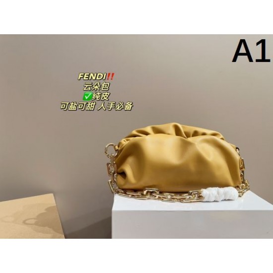 さりげないおしゃれを楽しめ 2024SS トートバッグ FENDI フェンデイ