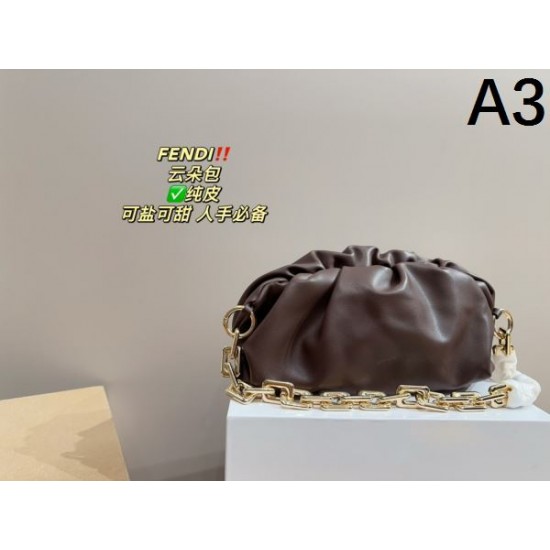 さりげないおしゃれを楽しめ 2024SS トートバッグ FENDI フェンデイ