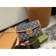 きれいめな印象で着こなし 2024SS ショルダーバッグ GUCCI グッチ きれいめな印象で着こなし 2024SS ショルダーバッグ GUCCI グッチ